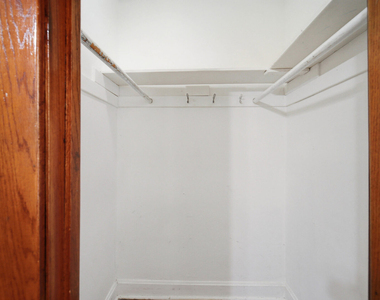 1906 Ridgeland Avenue - Photo Thumbnail 13
