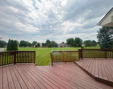 1108 Hollingswood Avenue - Photo Thumbnail 15