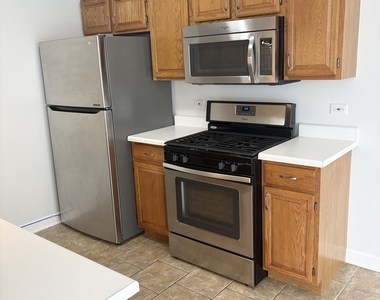 227 Brett Circle - Photo Thumbnail 9
