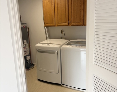 227 Brett Circle - Photo Thumbnail 24