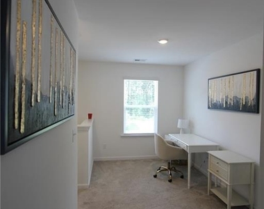8317 Hunters Grove Road - Photo Thumbnail 14