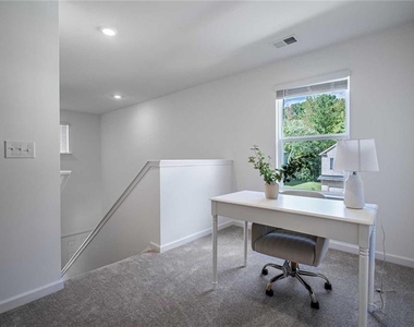 8317 Hunters Grove Road - Photo Thumbnail 9