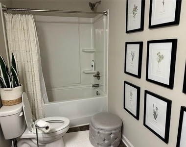 126 Auburn Crossing Drive - Photo Thumbnail 27