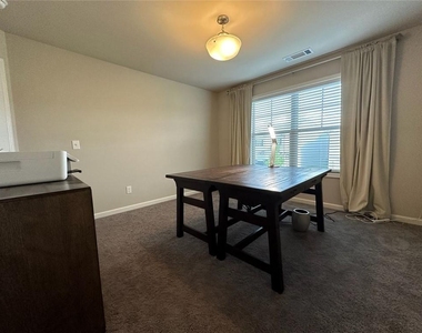 126 Auburn Crossing Drive - Photo Thumbnail 23