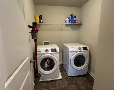 126 Auburn Crossing Drive - Photo Thumbnail 28