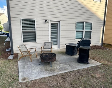 126 Auburn Crossing Drive - Photo Thumbnail 40