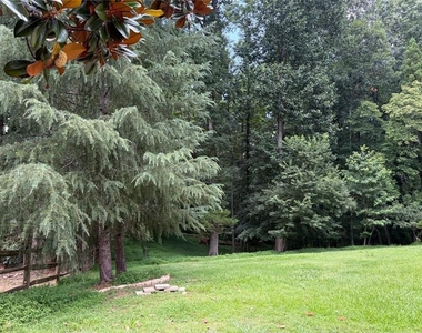 96 Highgrove Drive - Photo Thumbnail 24