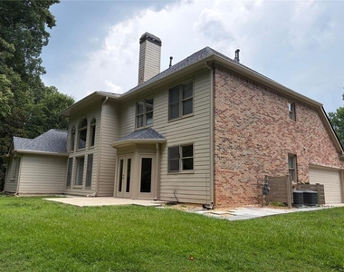 96 Highgrove Drive - Photo Thumbnail 26