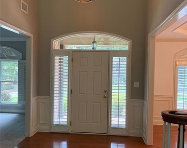 96 Highgrove Drive - Photo Thumbnail 2
