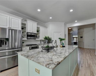 6961 Fellowship Lane - Photo Thumbnail 13