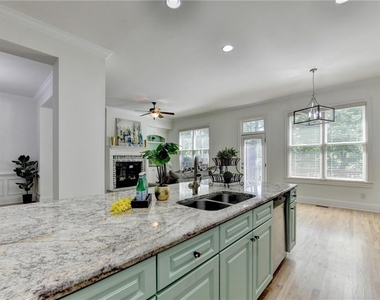 6961 Fellowship Lane - Photo Thumbnail 19