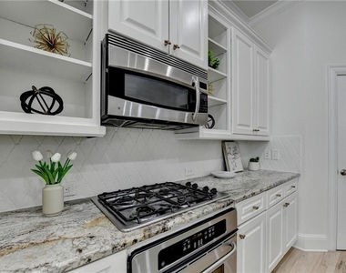 6961 Fellowship Lane - Photo Thumbnail 15
