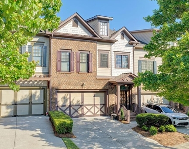 6961 Fellowship Lane - Photo Thumbnail 2