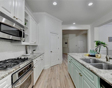 6961 Fellowship Lane - Photo Thumbnail 14