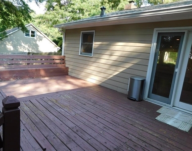 2460 Hinton Road - Photo Thumbnail 14