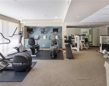 2626 Peachtree Road Nw - Photo Thumbnail 7