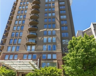 2626 Peachtree Road Nw - Photo Thumbnail 1