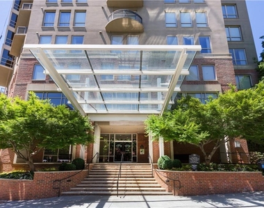 2626 Peachtree Road Nw - Photo Thumbnail 2