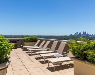 2626 Peachtree Road Nw - Photo Thumbnail 9