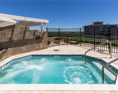 2626 Peachtree Road Nw - Photo Thumbnail 8