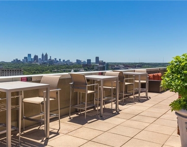 2626 Peachtree Road Nw - Photo Thumbnail 11