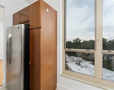 2626 Peachtree Road Nw - Photo Thumbnail 16