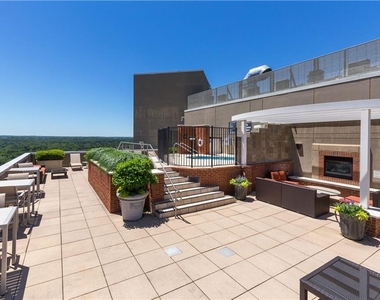 2626 Peachtree Road Nw - Photo Thumbnail 10