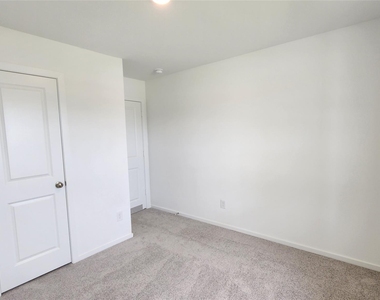 29018 Rustic Windmill Way - Photo Thumbnail 20