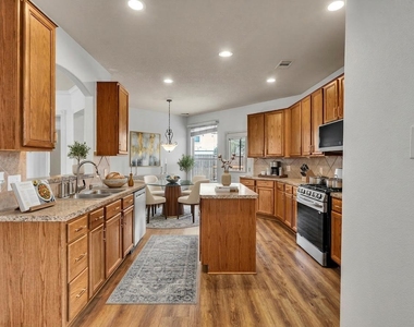 9915 Valance Way - Photo Thumbnail 1