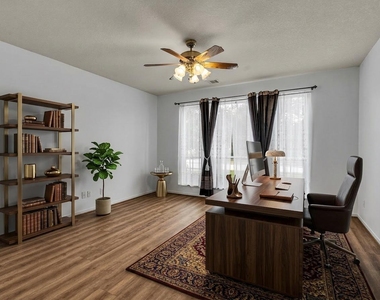 9915 Valance Way - Photo Thumbnail 2