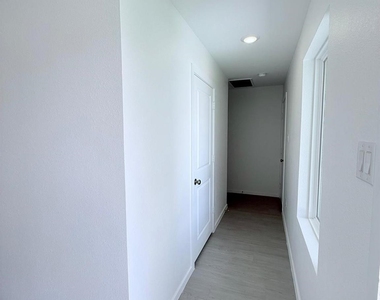 17908 Colle Apone Court - Photo Thumbnail 3