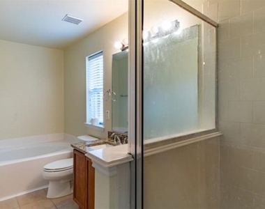 10446 Caribou Cove - Photo Thumbnail 15