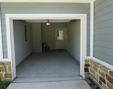 11893 East Gate Drive - Photo Thumbnail 19