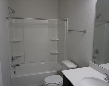 11893 East Gate Drive - Photo Thumbnail 12