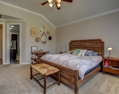 25710 Oakwood Knoll Drive - Photo Thumbnail 21