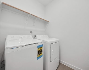 31502 San Floro Drive - Photo Thumbnail 5