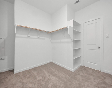 31502 San Floro Drive - Photo Thumbnail 8