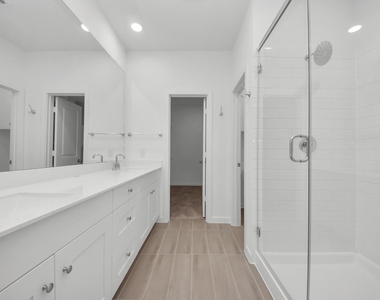 31502 San Floro Drive - Photo Thumbnail 7