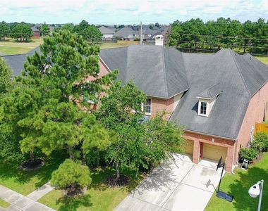 4702 Payton Chase Lane - Photo Thumbnail 1