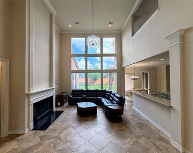 4702 Payton Chase Lane - Photo Thumbnail 12