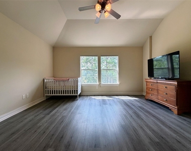 4702 Payton Chase Lane - Photo Thumbnail 33