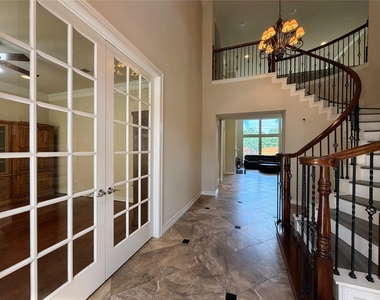 4702 Payton Chase Lane - Photo Thumbnail 6