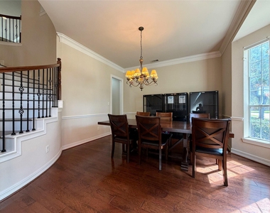 4702 Payton Chase Lane - Photo Thumbnail 7
