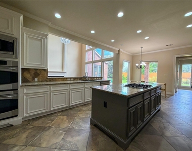4702 Payton Chase Lane - Photo Thumbnail 20