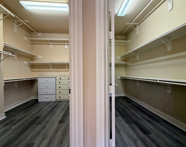 4702 Payton Chase Lane - Photo Thumbnail 27
