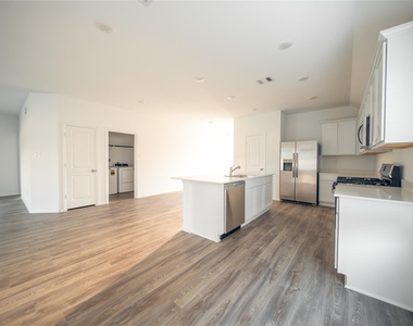 2611 Olivine Stone Drive - Photo Thumbnail 11