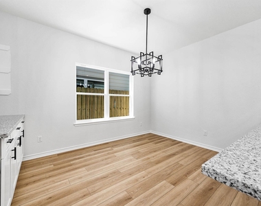 2018 Hampton Street - Photo Thumbnail 4