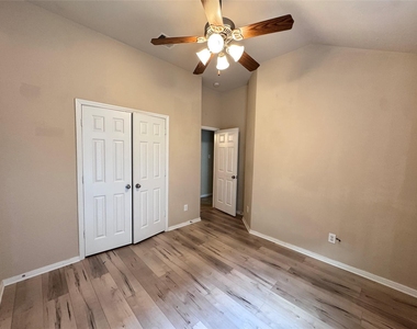 25210 Ginger Ranch Drive - Photo Thumbnail 15