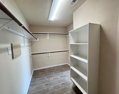 25210 Ginger Ranch Drive - Photo Thumbnail 13