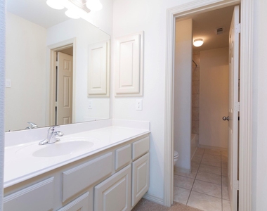 62 Longsford Circle - Photo Thumbnail 37